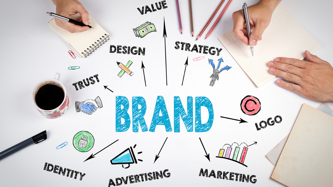 Brand,Concept.,The,Meeting,At,The,White,Office,Table.